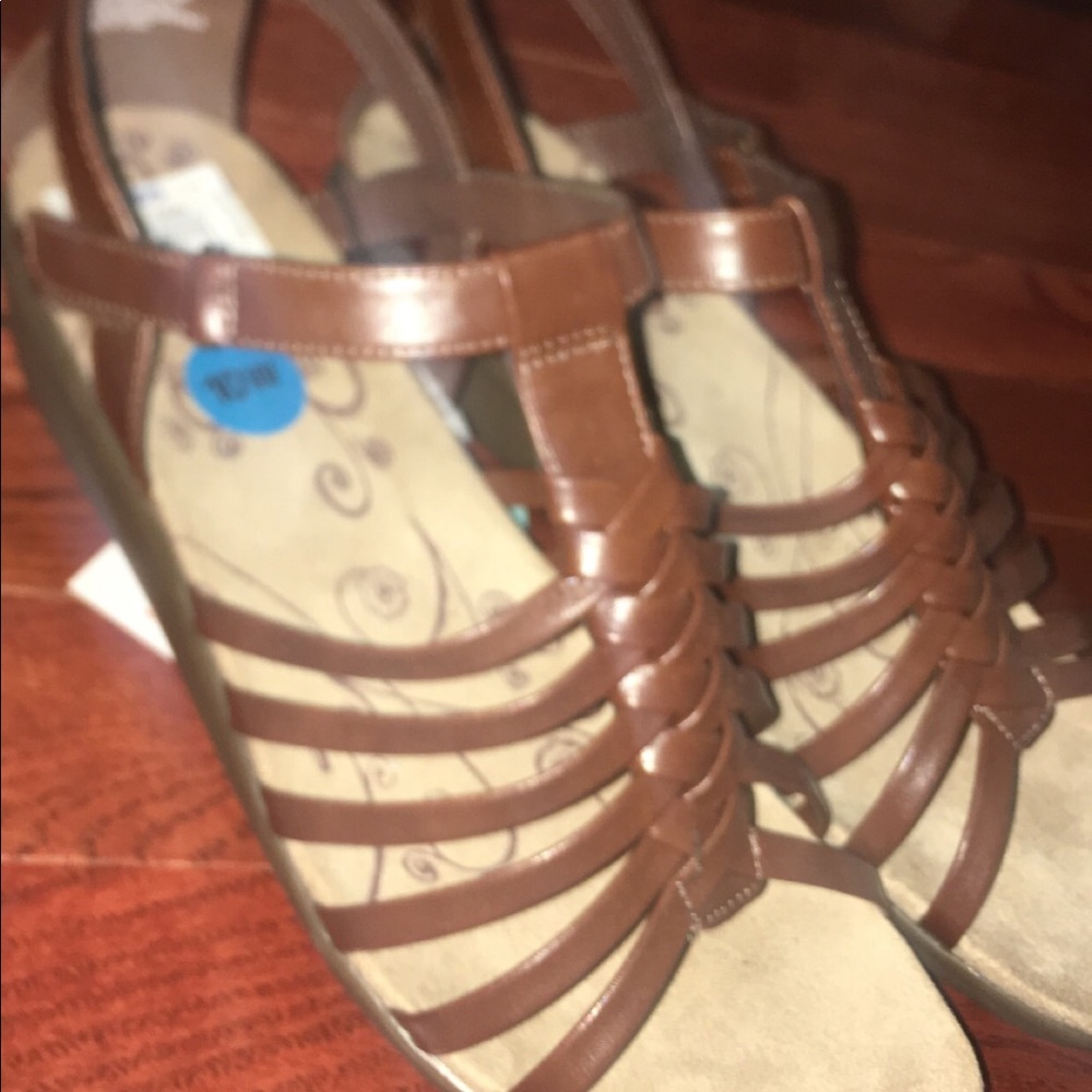 Women’s Sandals